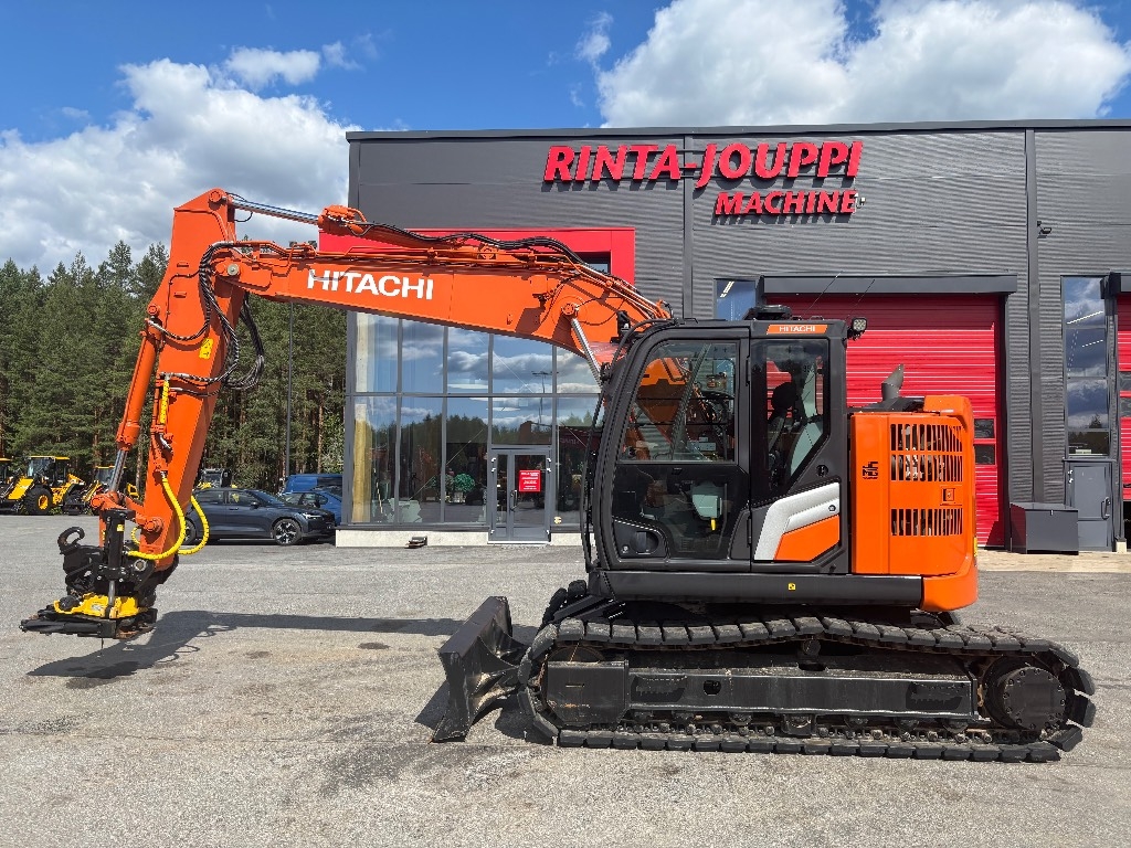 hitachi-zx-135-us-7-huippu-var,0dd6b2b9