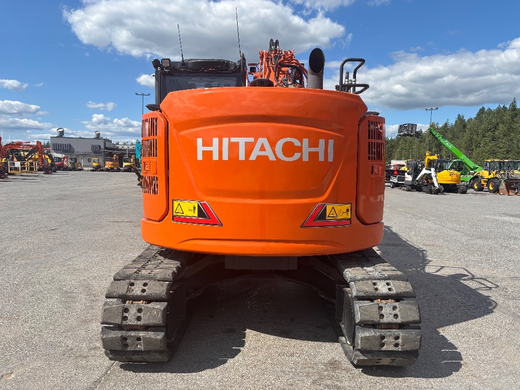 hitachi-zx-135-us-7-huippu-var,0f3299c4