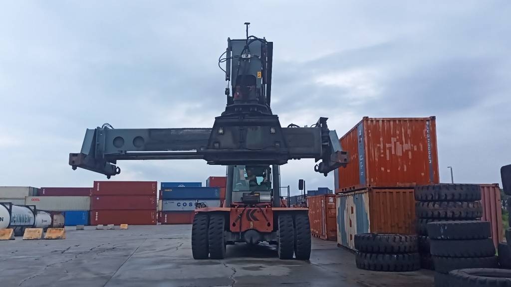 Kalmar Rischter Kalmar DRF450-65S6 - Container handlers - Material Handling - Kalmar ...