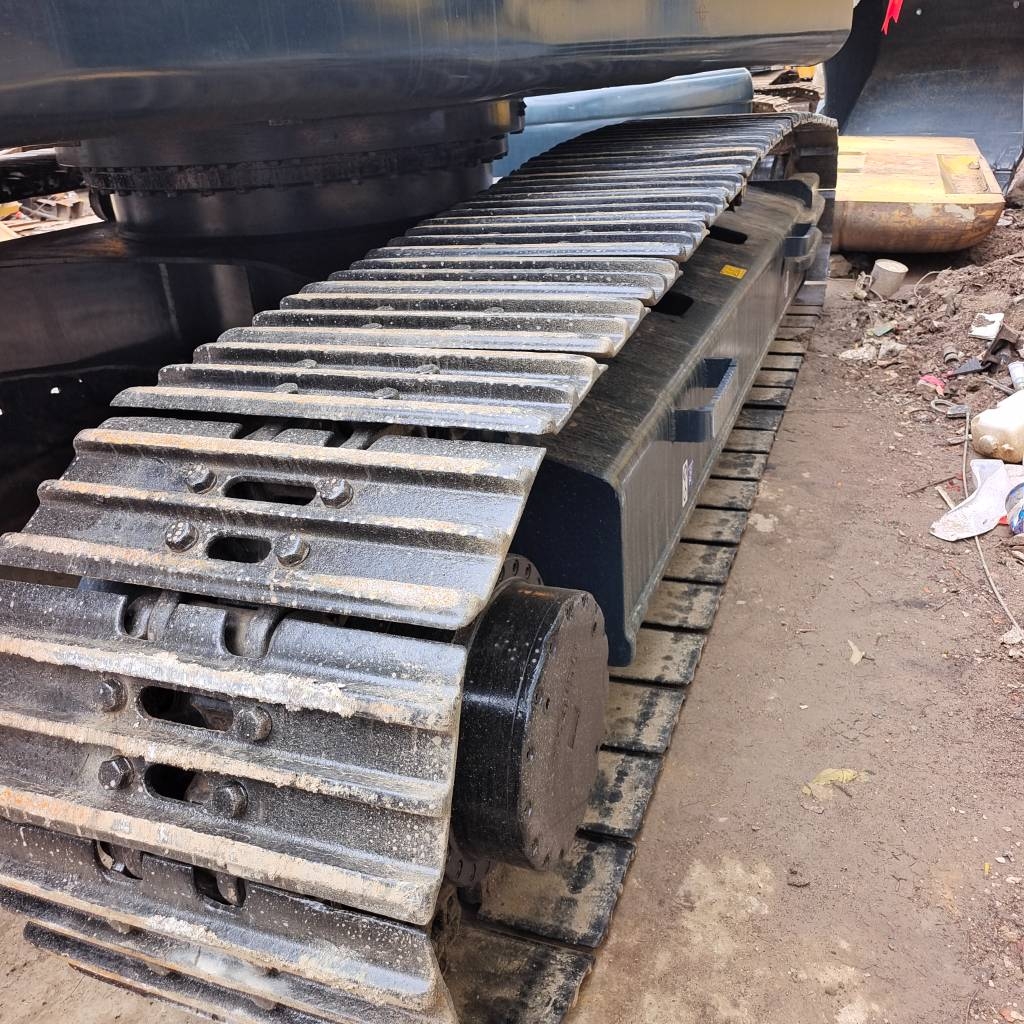 2022 Hyundai 305LC-9T-45993052