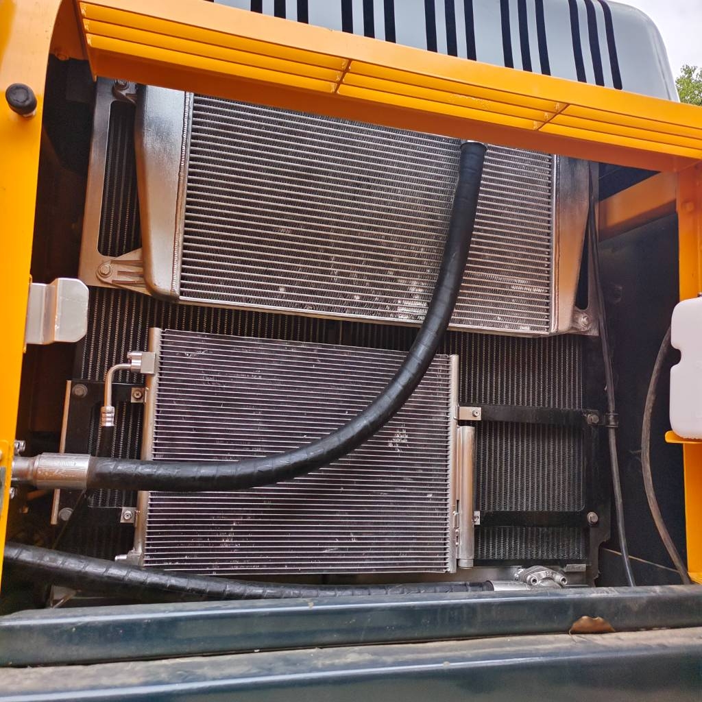 2022 Hyundai 305LC-9T-45993056