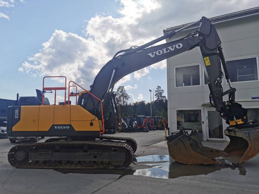 Bandgrävare Volvo EC 220 E