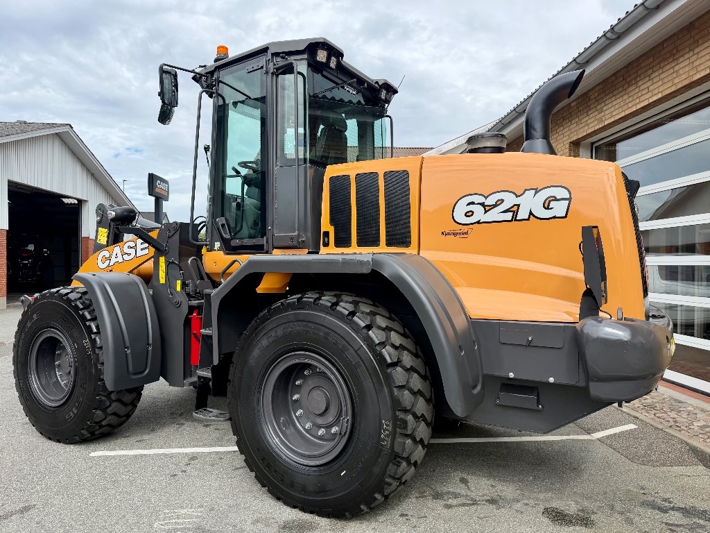 CASE 621G Z-bar