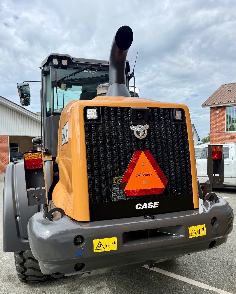 CASE 621G Z-bar