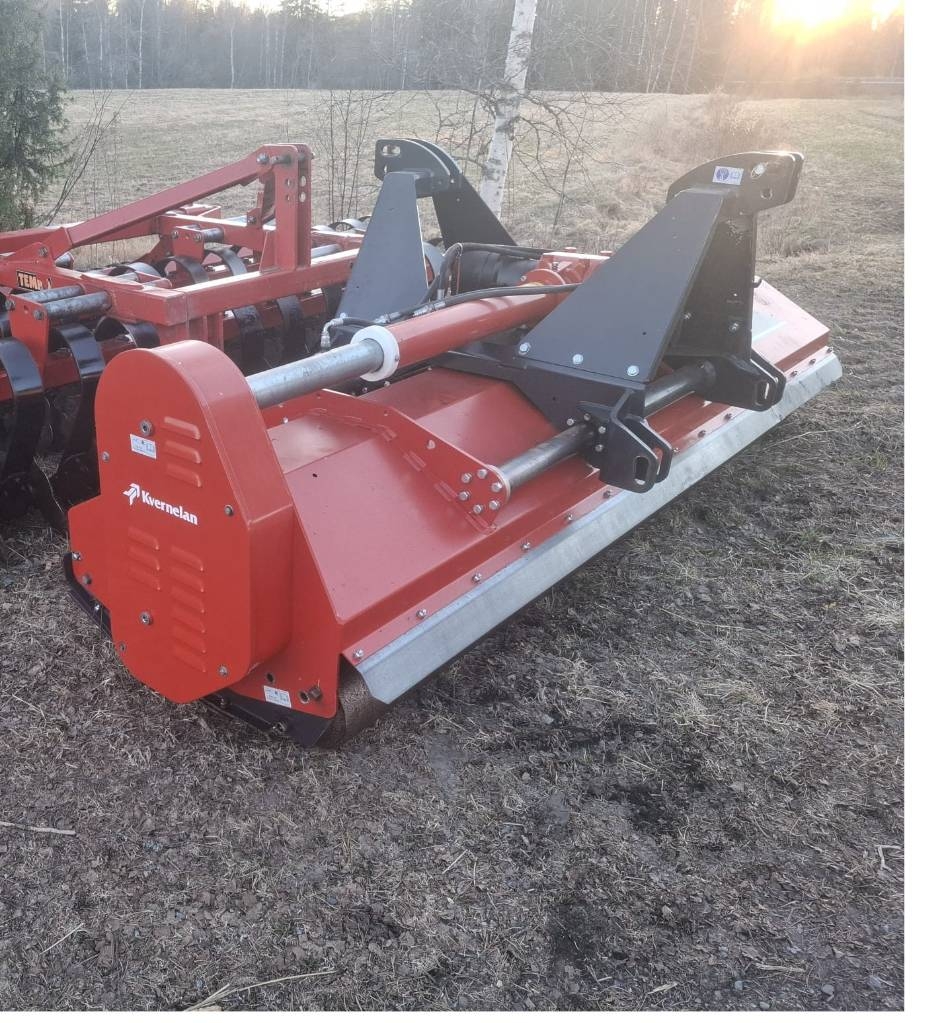 Kverneland FRO 325