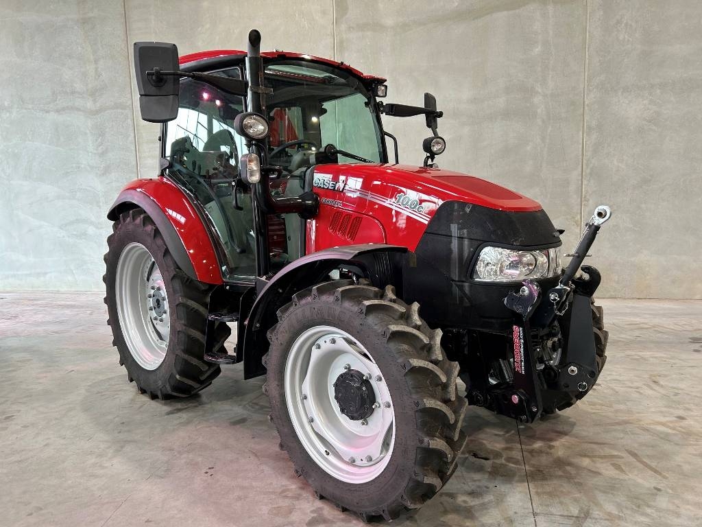Case IH Farmall 100 C