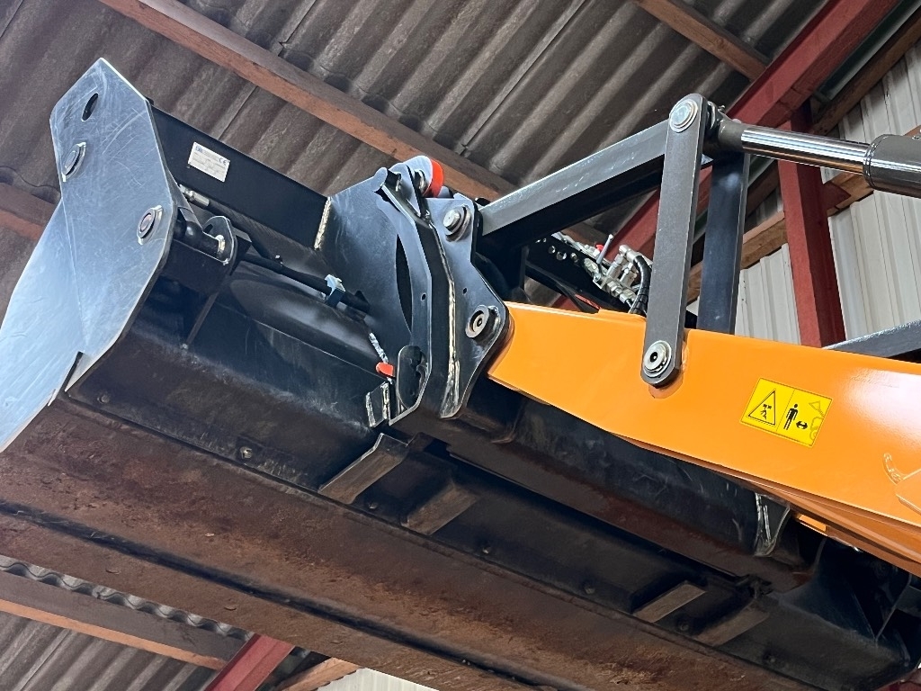 CASE 695 SV