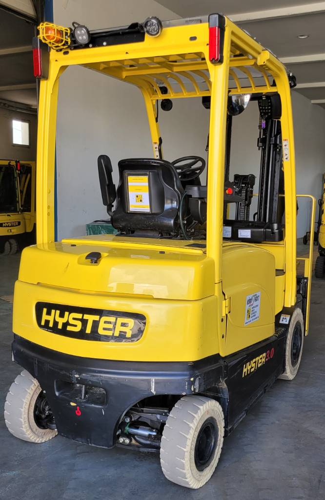 Hyster J 3.0 XN, Electric counterbalance Forklifts, Material Handling