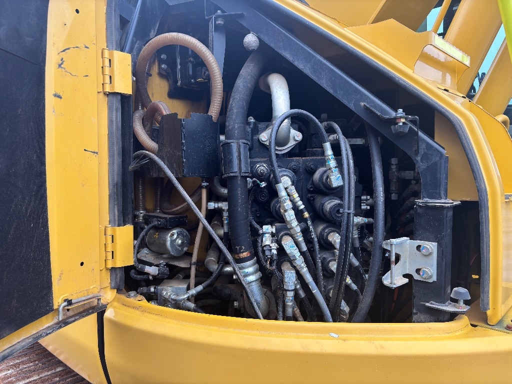 kobelco-sk-230-sr-smp-pyoritta,26b9f818