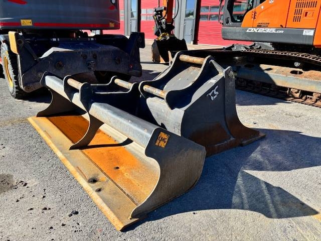 volvo-ecr-235-el-engcon-pihdit,3f43255c