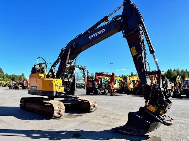 volvo-ecr-235-el-engcon-pihdit,f1a601c7