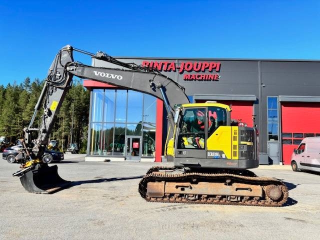 volvo-ecr-235-el-myyty-sold,5d817d7b