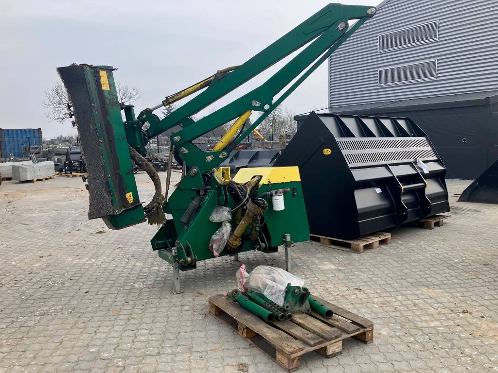 Spearhead Twiga 6000 LR