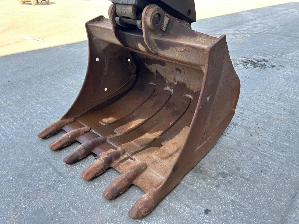 CAT 325 FL CR