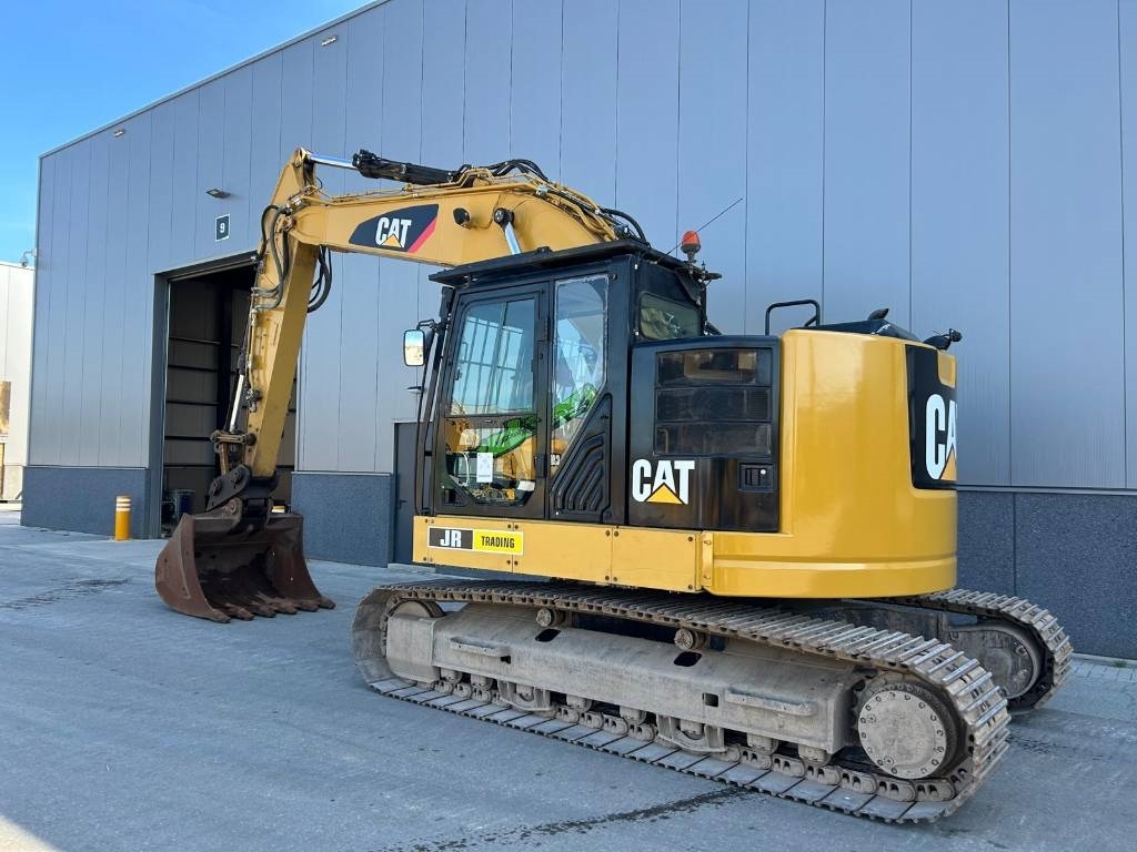 CAT 325 FL CR