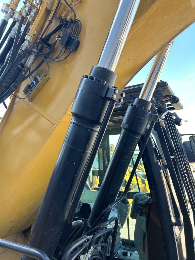 CAT 325 FL CR