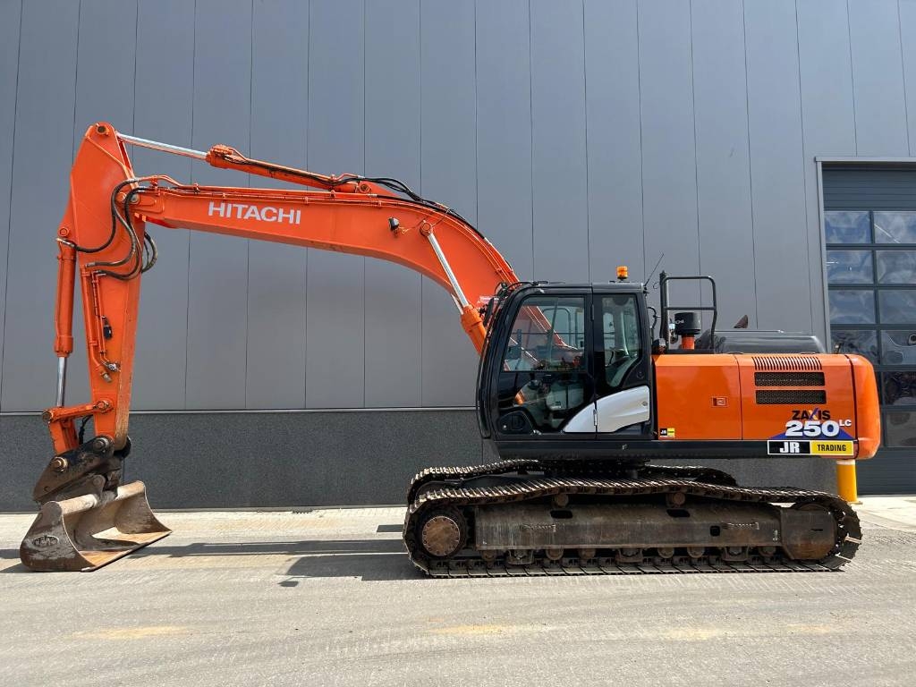 Hitachi ZX 250 LC-6 (GPS Prepared)