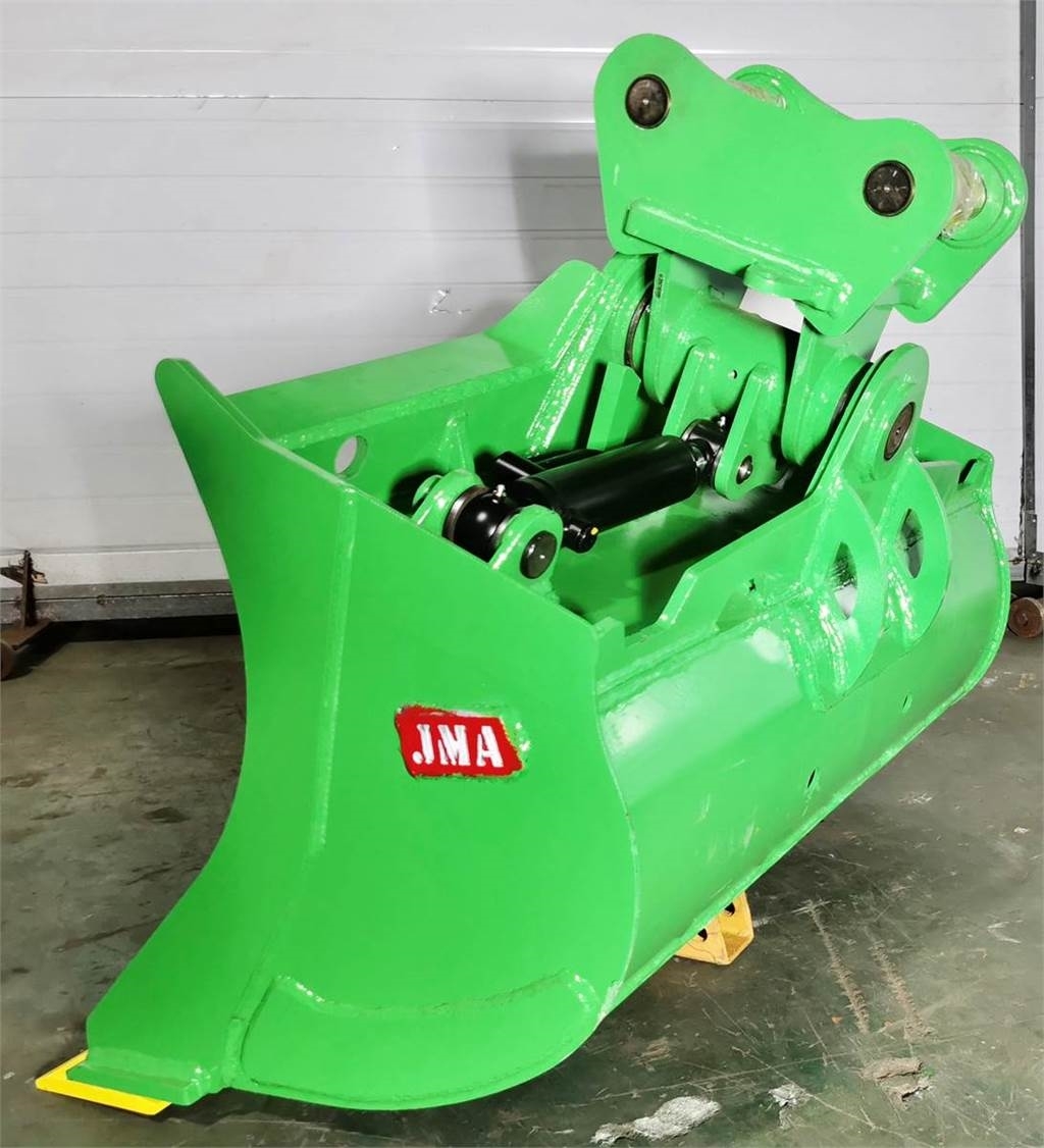 JM Attachments Tilt Bucket 42" Mini Excavator John Deere 50D,