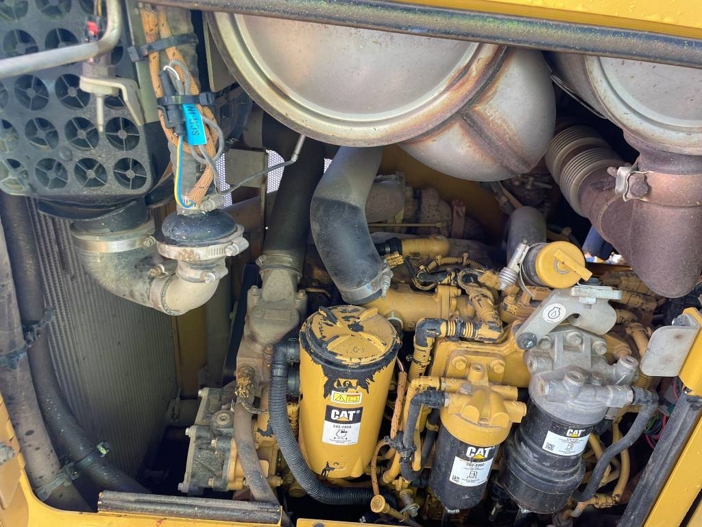 CAT D 6 K 2 LGP