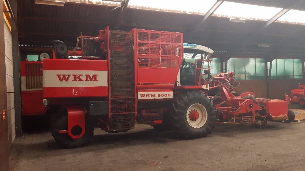Used WKM 9000 beet harvesters Year: 1998 for sale - Mascus USA