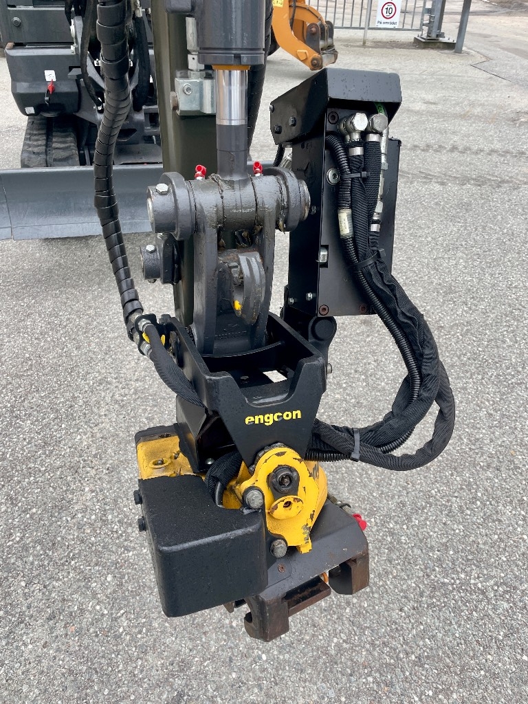 CASE CX 22 D