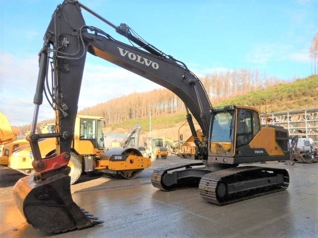 Volvo 250 экскаватор