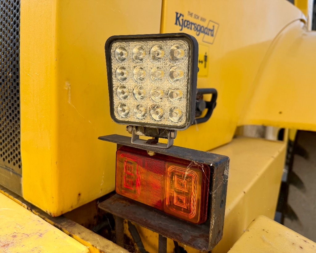 New Holland W 170