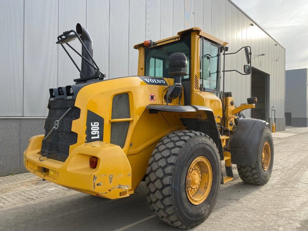 Volvo L 90 G