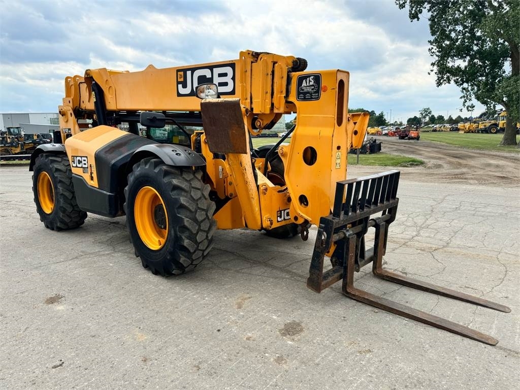 JCB 51256