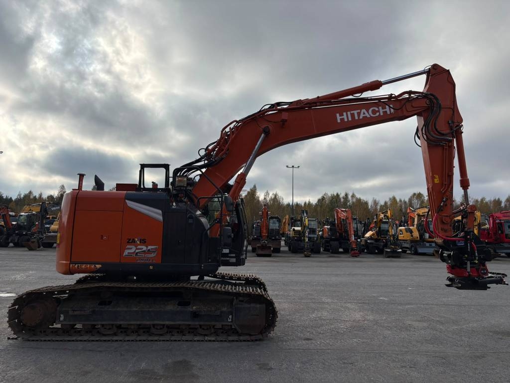 hitachi-zx-225-us-r-lc-7-3d-ro,37f6ae9f