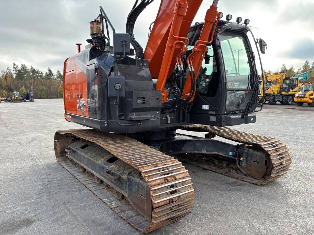 hitachi-zx-225-us-r-lc-7-3d-ro,6d4f5a6b