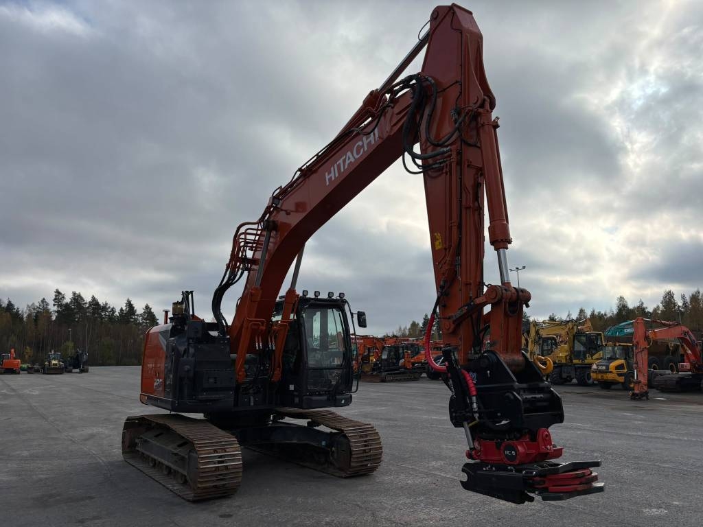 hitachi-zx-225-us-r-lc-7-3d-ro,6e0968f3