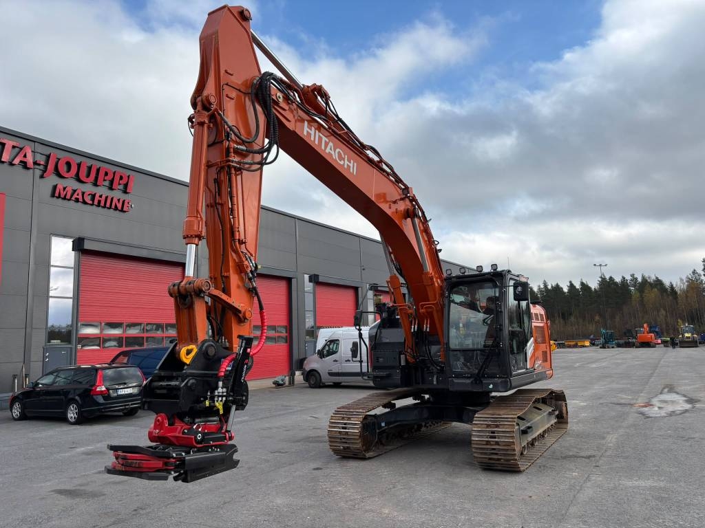 hitachi-zx-225-us-r-lc-7-3d-ro,9b738f05