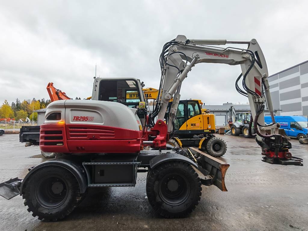 takeuchi-tb-295-w,931e9aec