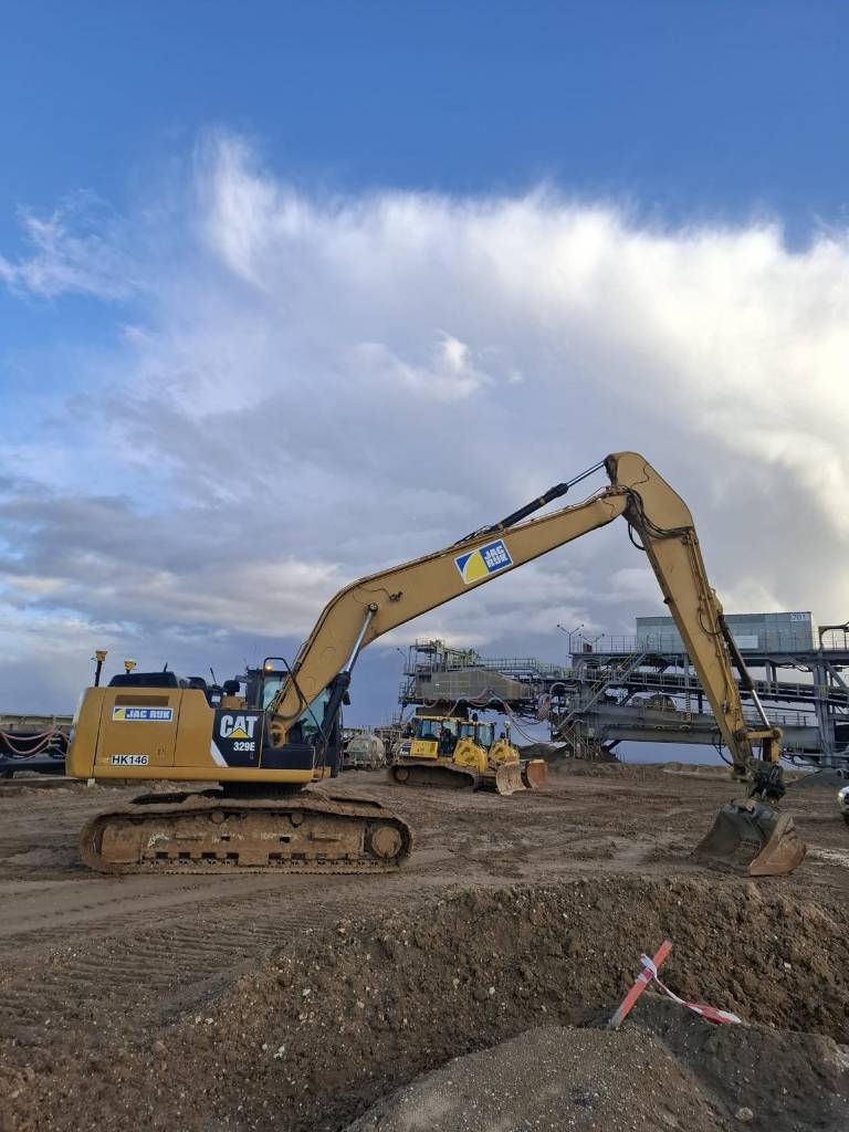 CAT 329 E