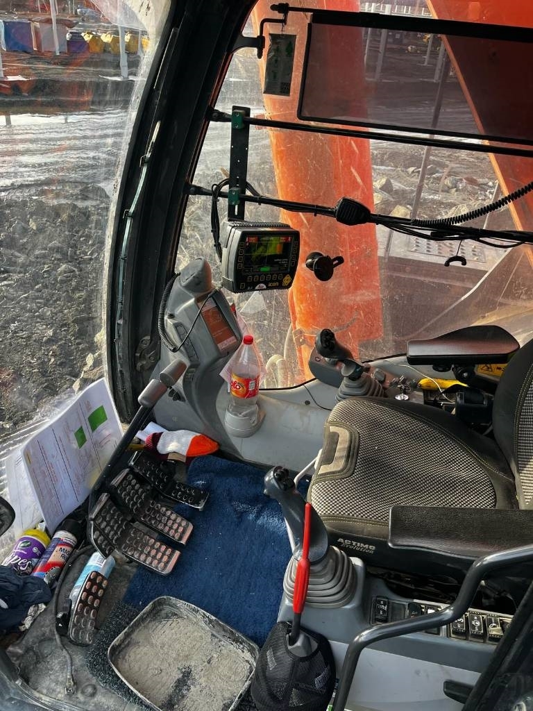 Hitachi ZX 490 LC H-6 | Polar Machine Trading