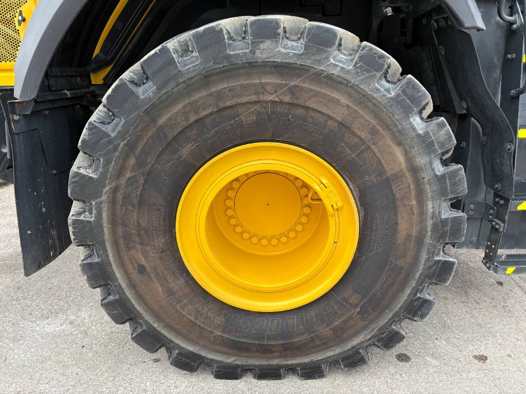 Komatsu WA475-10E0