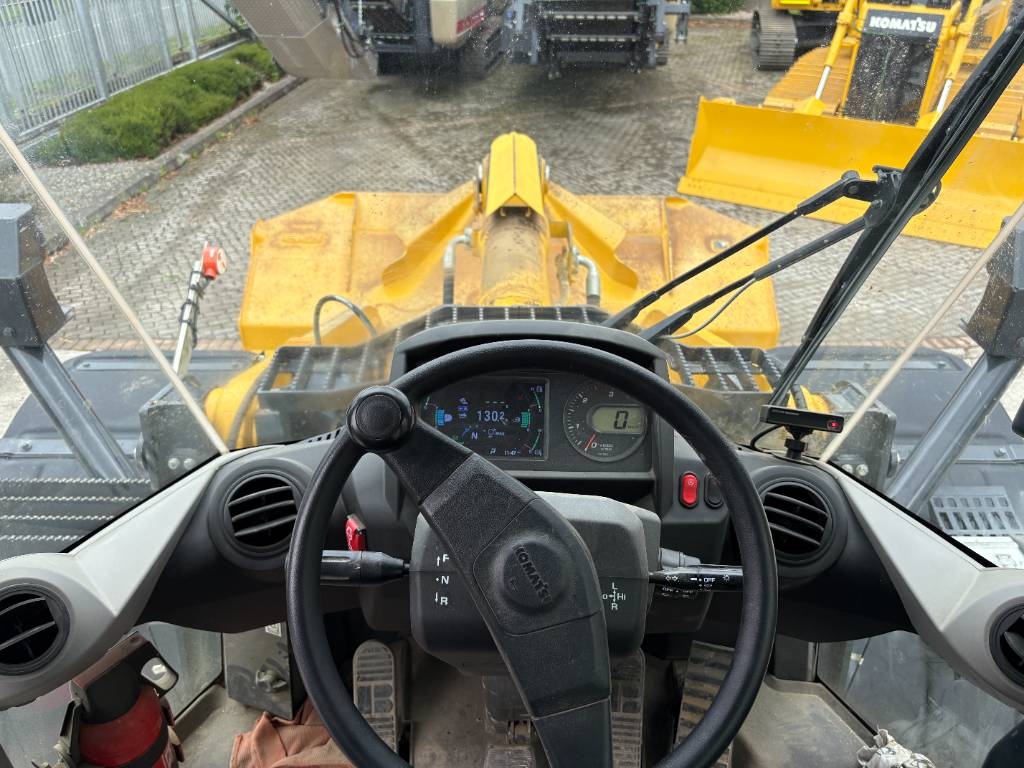 Komatsu WA475-10E0