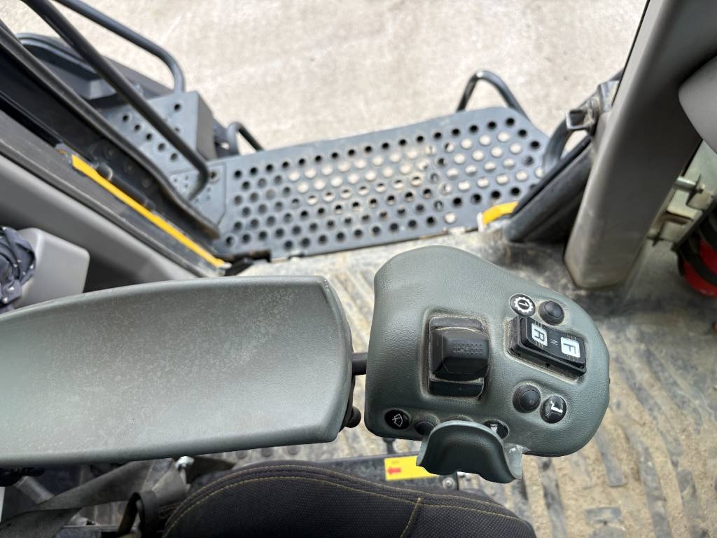 Komatsu WA475-10E0
