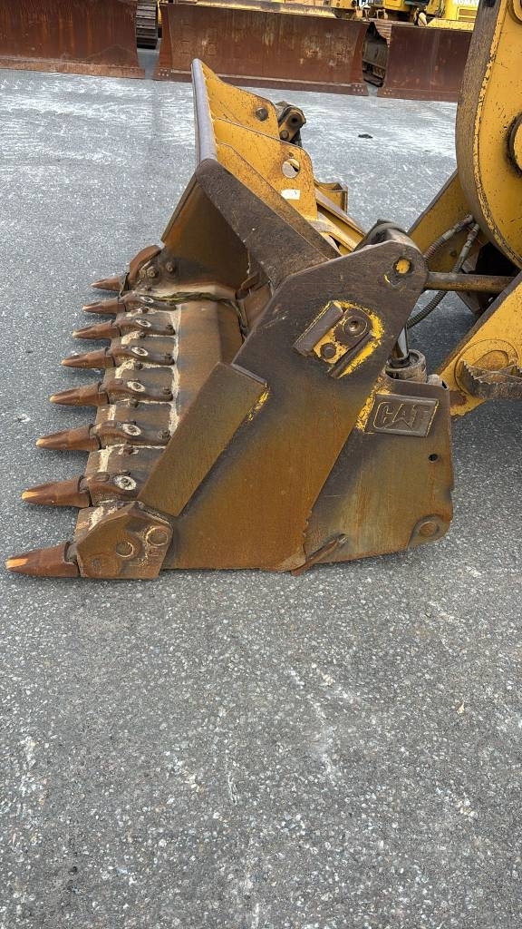 CAT 953 D (Under Preparation)