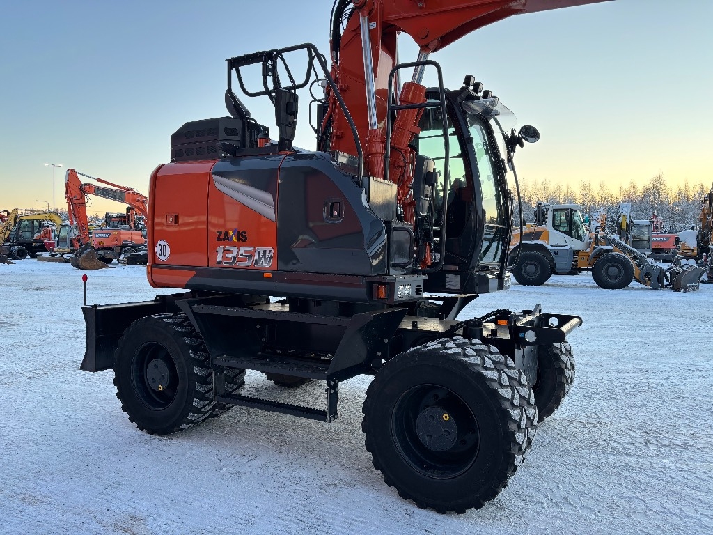 hitachi-zx-135-w-7-engcon-rasv,bdbfc4c5