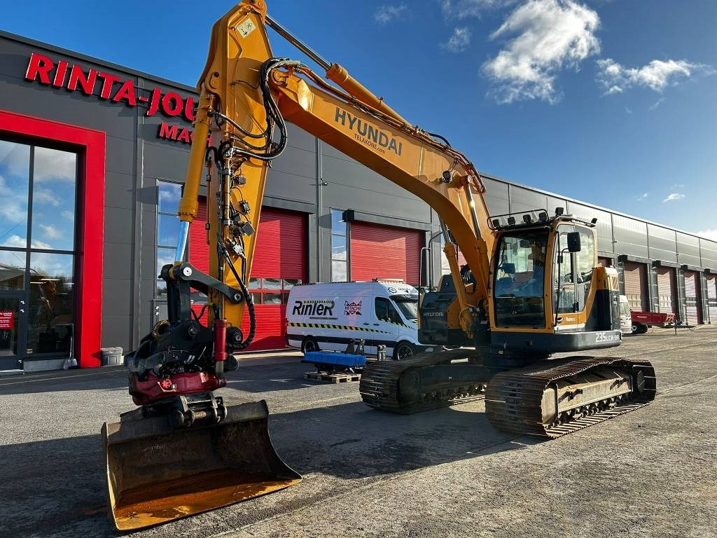 hyundai-robex-235-lcr-9-a-pyor,093cf161