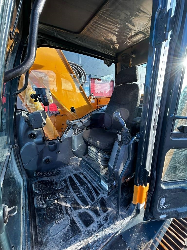 hyundai-robex-235-lcr-9-a-pyor,4b5a8d64