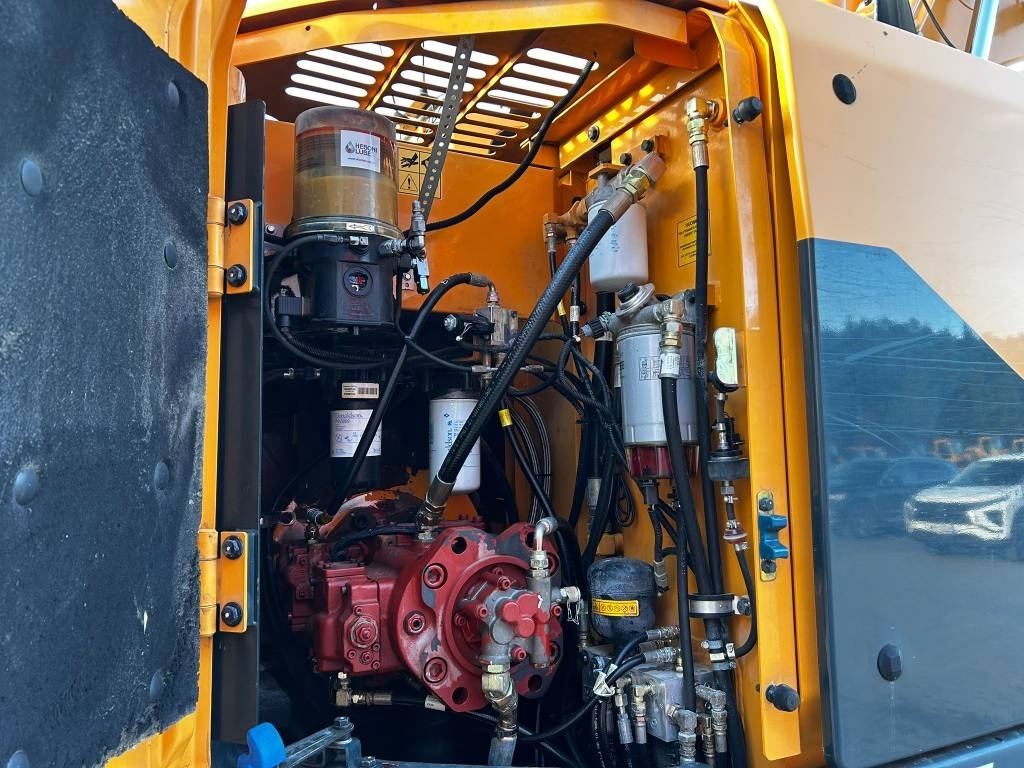 hyundai-robex-235-lcr-9-a-pyor,4c24a7fb
