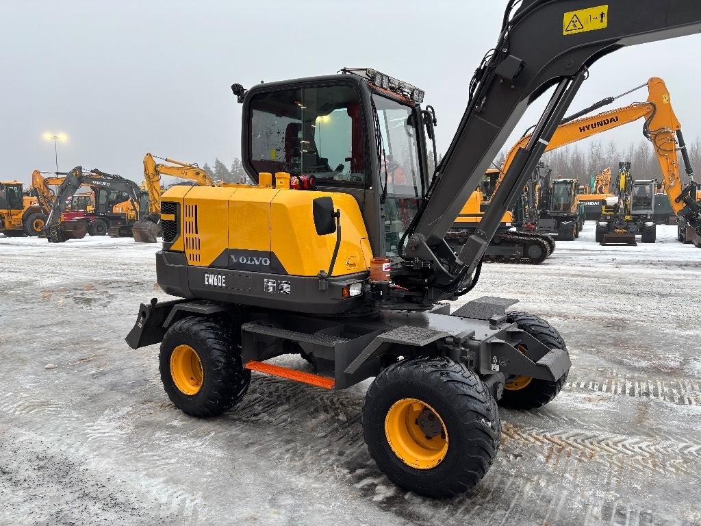 volvo-ew-60-e-engcon-pihdit-ra,6c35a79b
