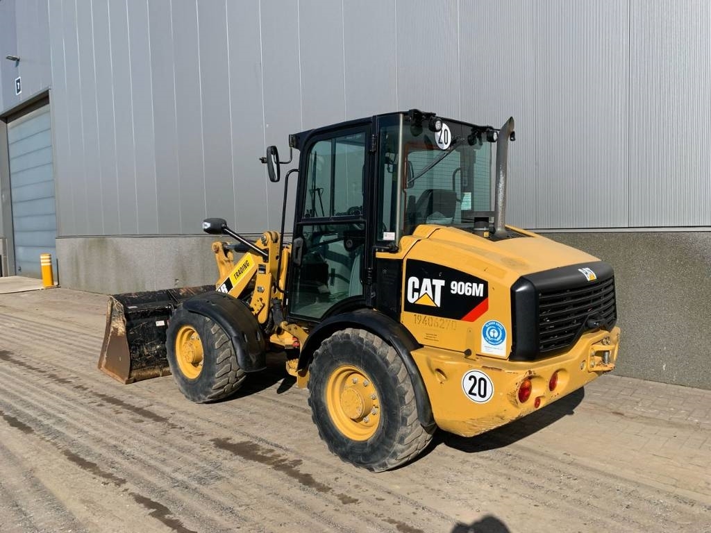 CAT 906
