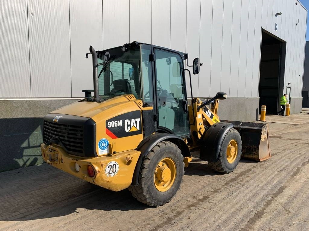 CAT 906