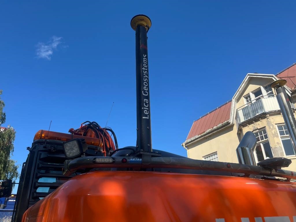 Hitachi ZX 210 | Polar Machine Trading