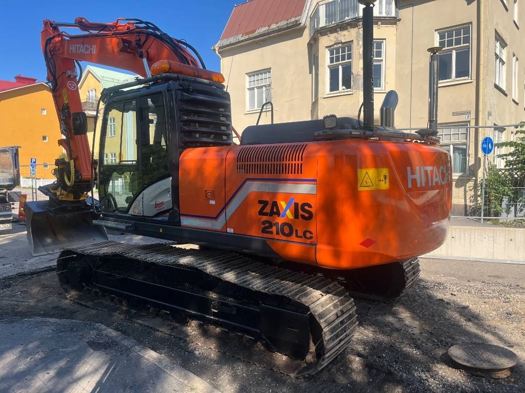 Hitachi ZX 210 | Polar Machine Trading