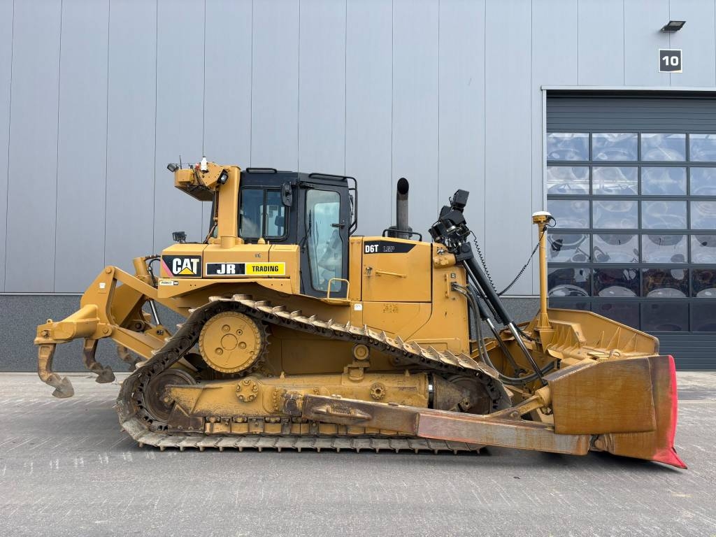 CAT D 6 T LGP (GPS / Coming Soon)